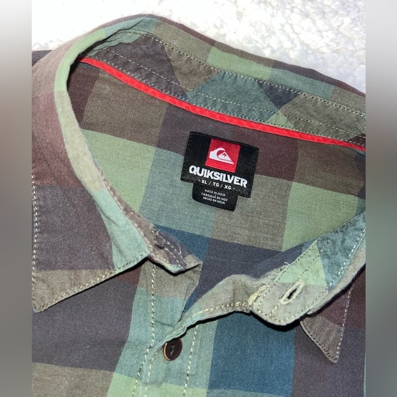 Quiksilver Plaid Button Down Shirt Men’s XL - Picture 3 of 6